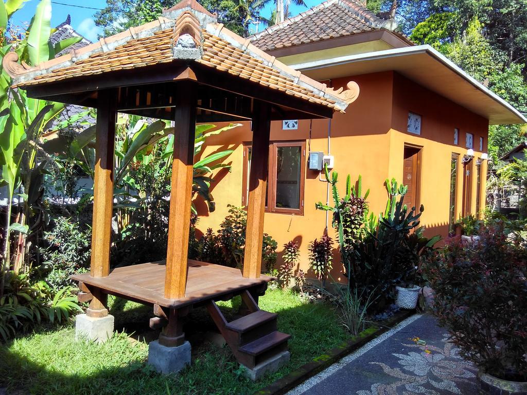 Rusma House