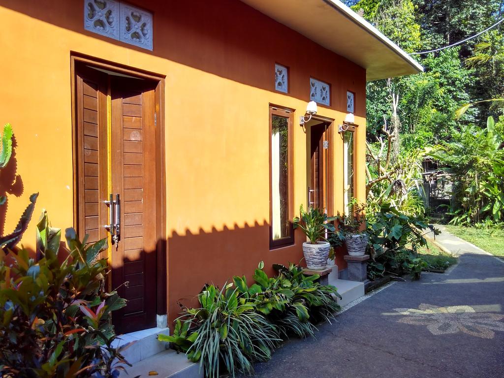 Rusma House *
